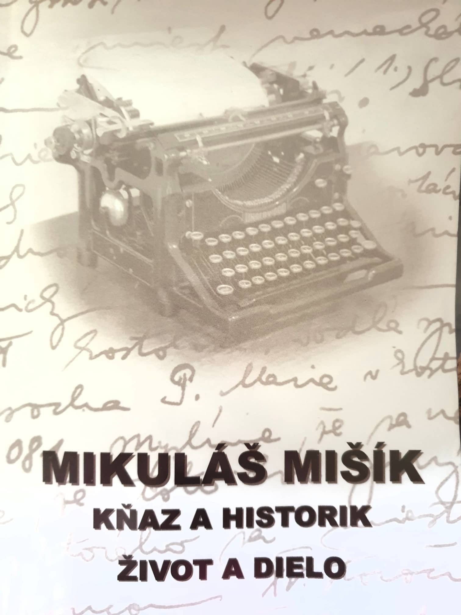 kniha "Mikuláš Mišík: kňaz a historik - život a dielo"