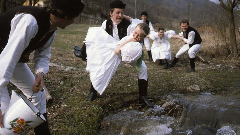 veľkonočná oblievačka
