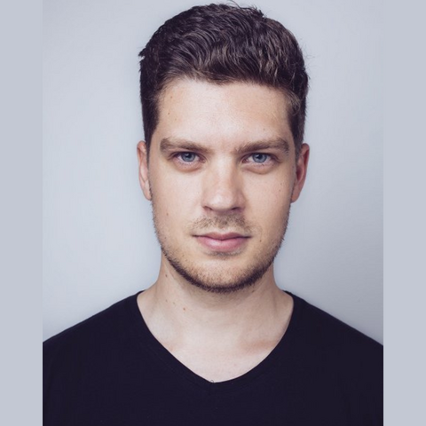 Noc literatúry 2026 prinesie Autokorekt v podaní Erika Žibeka