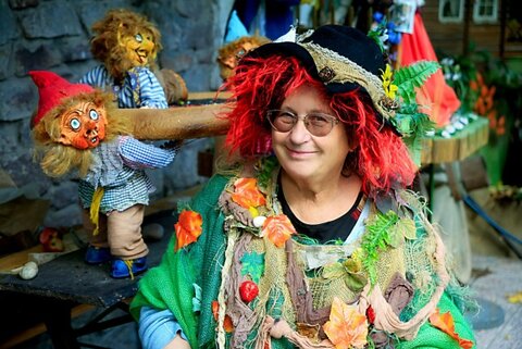 Putovná výstava Rozprávková krajina 2011 Putovná výstava Rozprávková krajina 2011