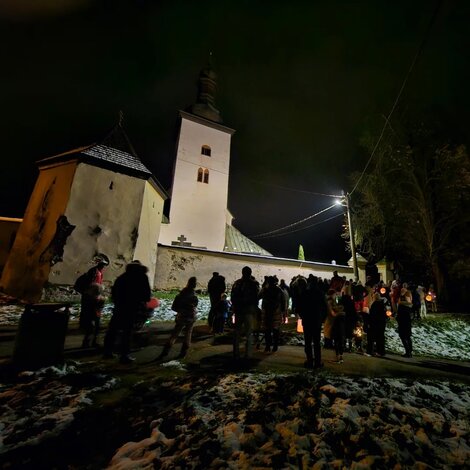 So svetielkami na prievidzský hrad