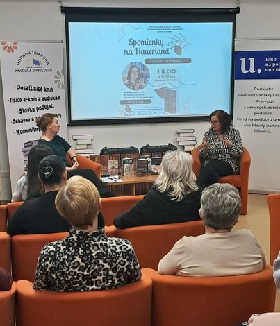 Erika Jarkovská v Hornonitrianskej knižnici (3)