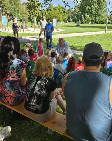 Knižnica na sídliskách_Mestský park (4)