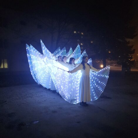 Nestrať sa vo svete informácií v hornonitrianskej knižnici - Lampiónový sprievod 2025 (16)