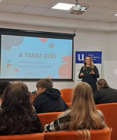 Nestrať sa vo svete informácií v hornonitrianskej knižnici - Zvol si info v Hornonitrianskej kniznici (11)