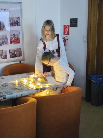 Noc s andersenom 2025