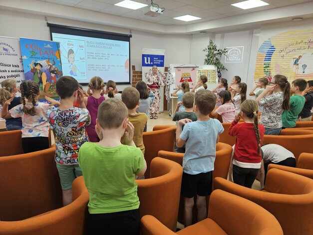V krajine, kde slnko vychádza (10)