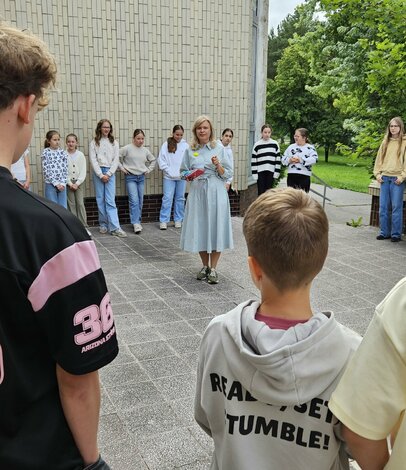 Beseda každý iný, všetci o.k. so zuzanou wienk - Zuzana Wienk v Hornonitrianskej knižnici (2)