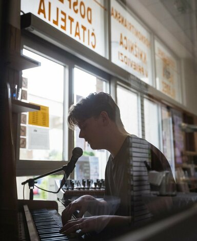 Júnové požičiavanie s hudbou patrilo vlastnej tvorbe mariána púčika - Požičiavanie s hudbou - vlastná tvorba Mariána Púčika (17)