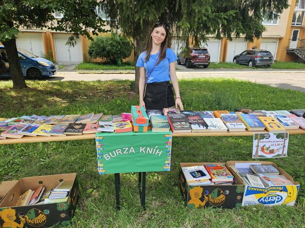 Knižnica na sídliskách s ceruzkom a farbičkou - Knižnica na sídliskách s Ceruzkom a Farbičkou (3)