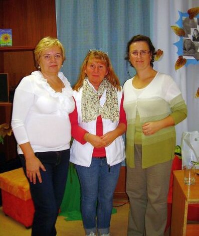 Tri grácie: zľava vedúca služieb Boženka, spisovateľka Táňa Keleová - Vasilková a metodička Aďa.