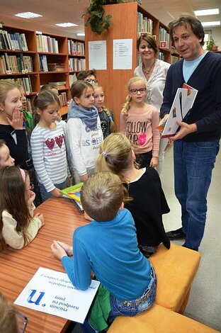 Výtvarné "jedlo" Ľuboslava Paľa pre žiakov ZŠ