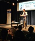 Lukáš Latinák v Hornonitrianskej knižnici (2)