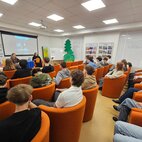 Iveta pernišová v hornonitrianskej knižnici - Iveta Pernišová v Hornonitrianskej knižnici (2)