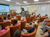 Lenka Šingovská v Hornonitrianskej knižnici (9)