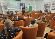 Lucia Benková v Hornonitrianskej knižnici (8)