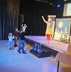 Mikuláš v knižnici (5)