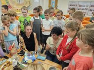 V krajine, kde slnko vychádza (12)