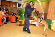 Psíkov "kolotoč" za odmenu sa páčil aj deťom