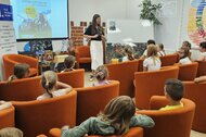 Lenka Šingovská v Hornonitrianskej knižnici