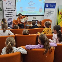 Vo veľkom svete s Martinou Juhász (2)