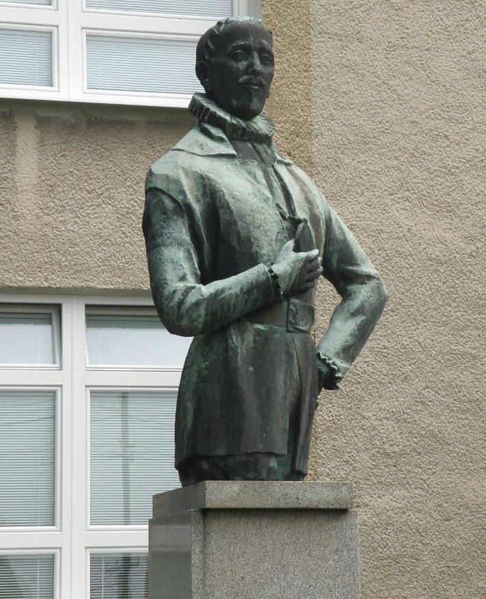 bronzová socha Vavrinca Benedikta Nedožerského